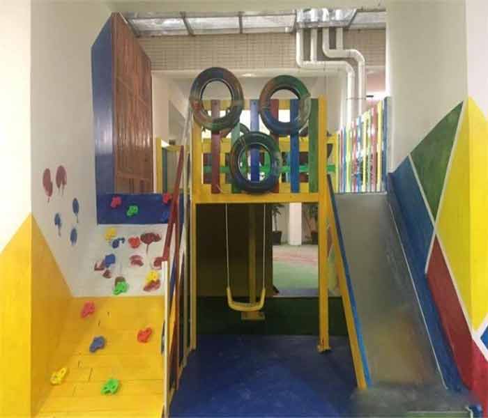 <a href=/dalingshan/ target=_blank class=infotextkey>大嶺山小產權房</a>出售:御湖雅居