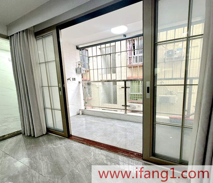 龍華陽臺山東站小產權房